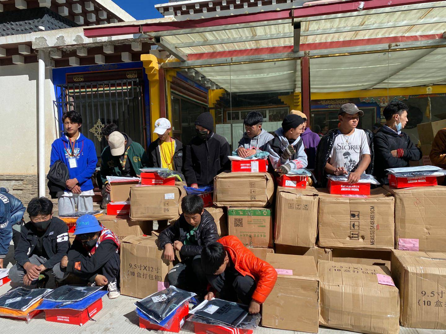 爱游戏app官网-爱游戏app官网登录入口公益回顾丨家国同欢月同圆 温暖满载甘孜州(图7)